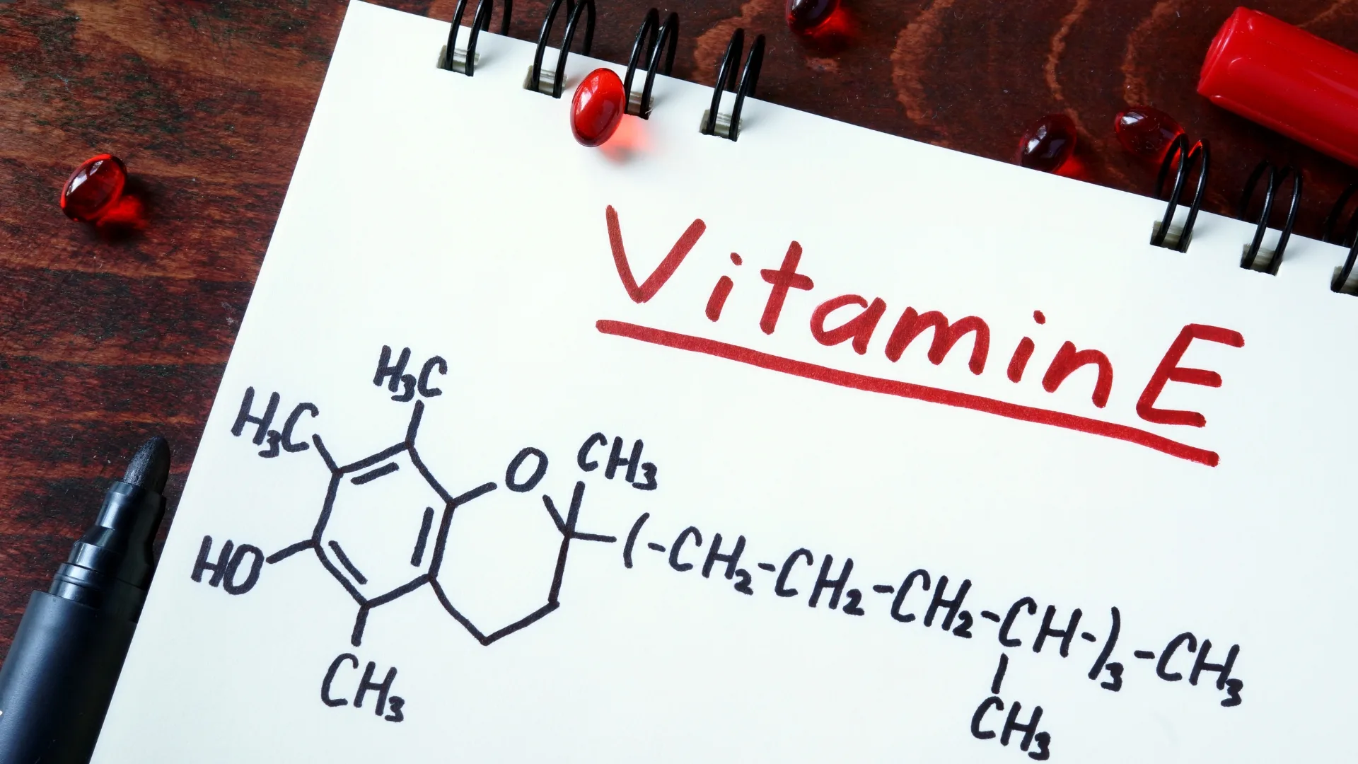 Vitamin E có tác dụng gì