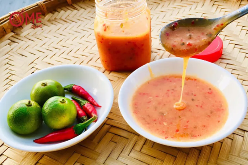 Sai tỷ lệ hoặc xử lý nguyên liệu không đúng có thể khiến nước chấm bị đắng, quá mặn hoặc nhanh hỏng.