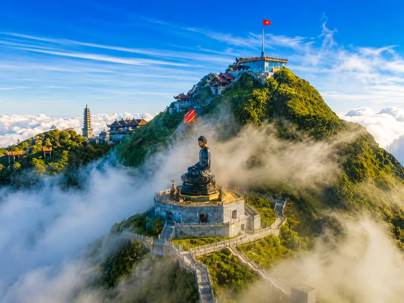 Phan Xi Păng ở đâu? Khám phá nóc nhà Đông Dương giữa Sa Pa